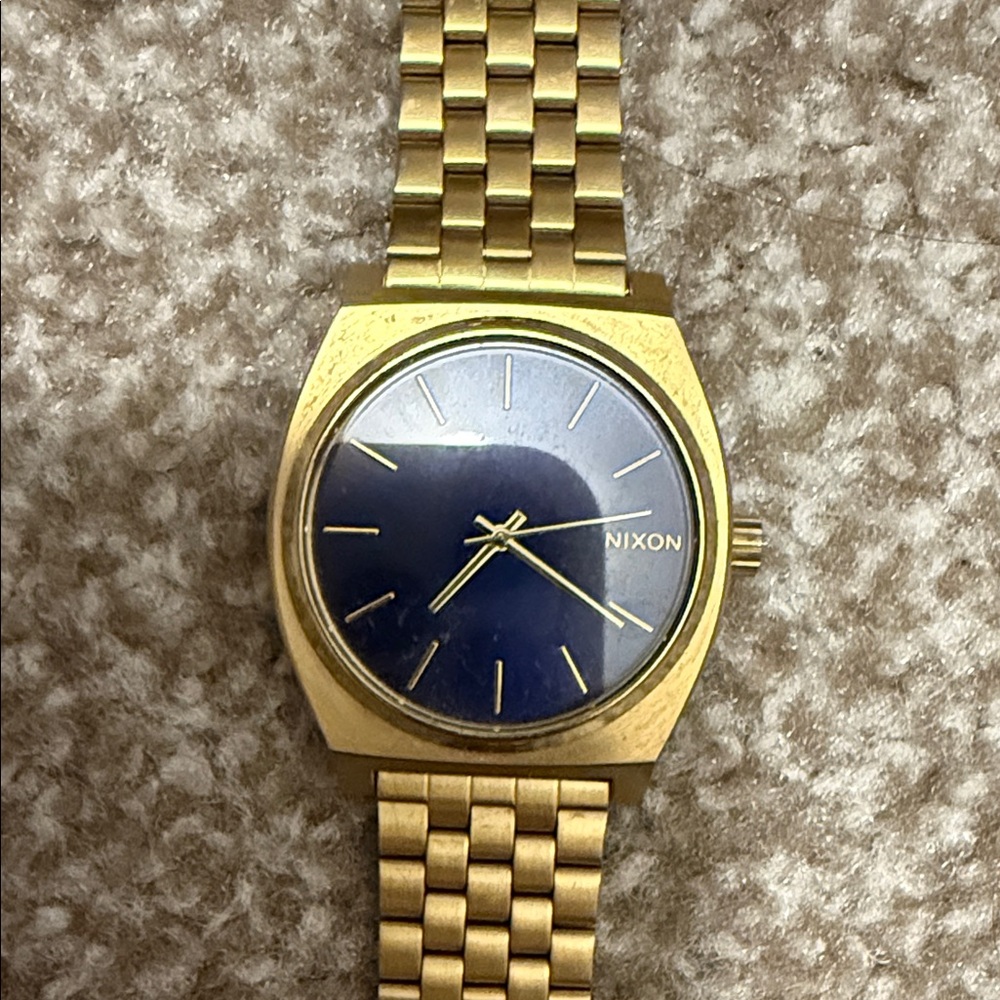 Nixon Men's Watch with Gold Band and Blue Dial